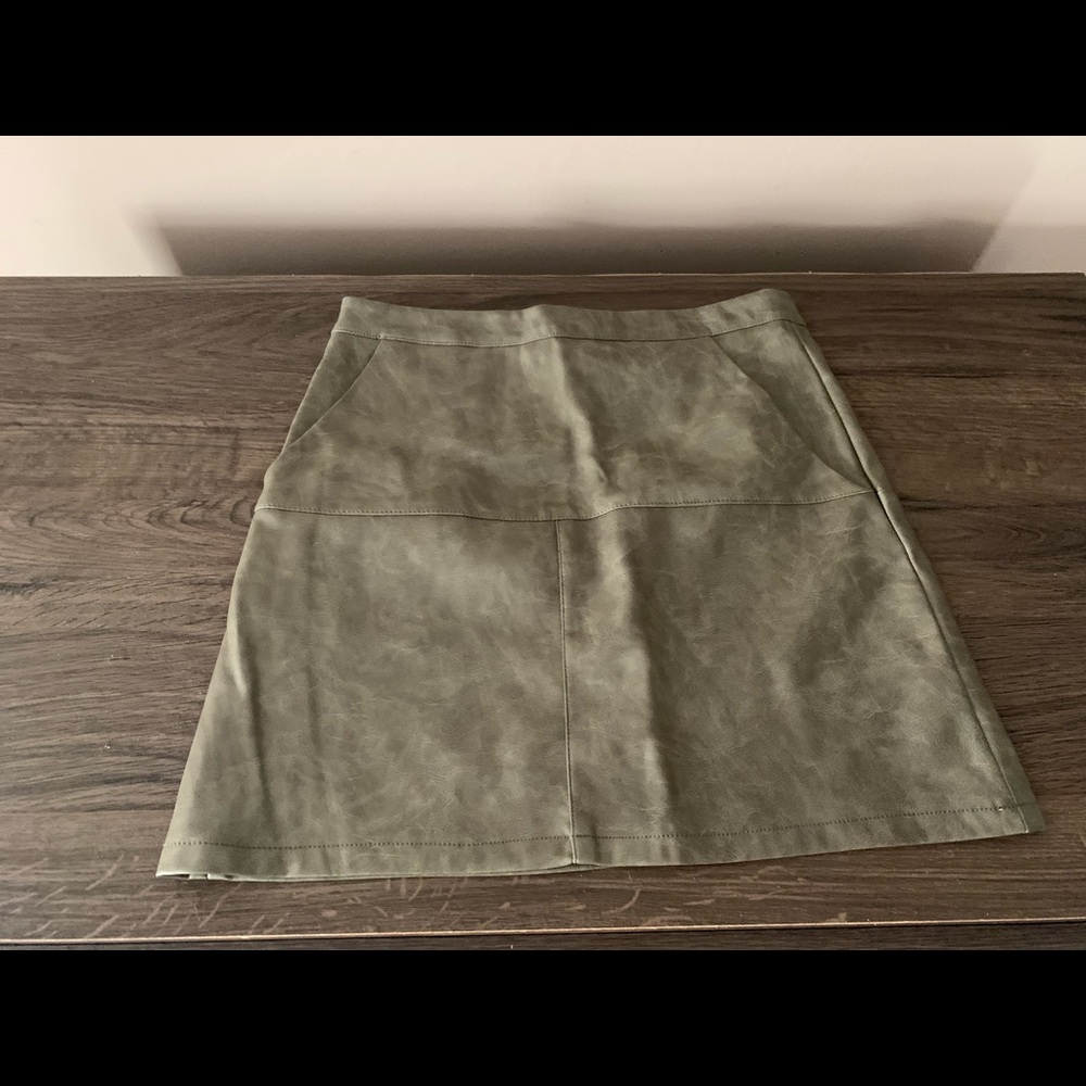 Windsor green leather mini skirt